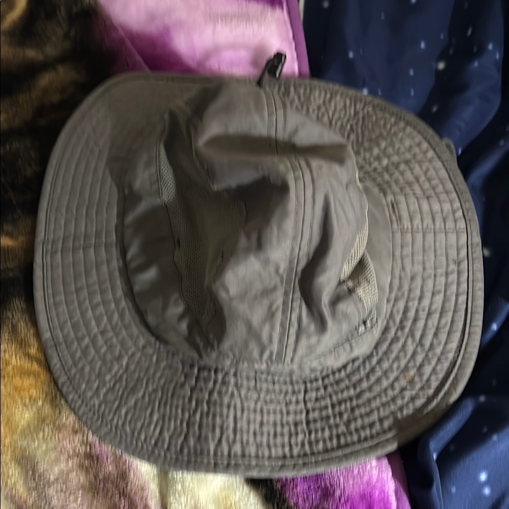 Swiss Tech Gray Outdoor Hat